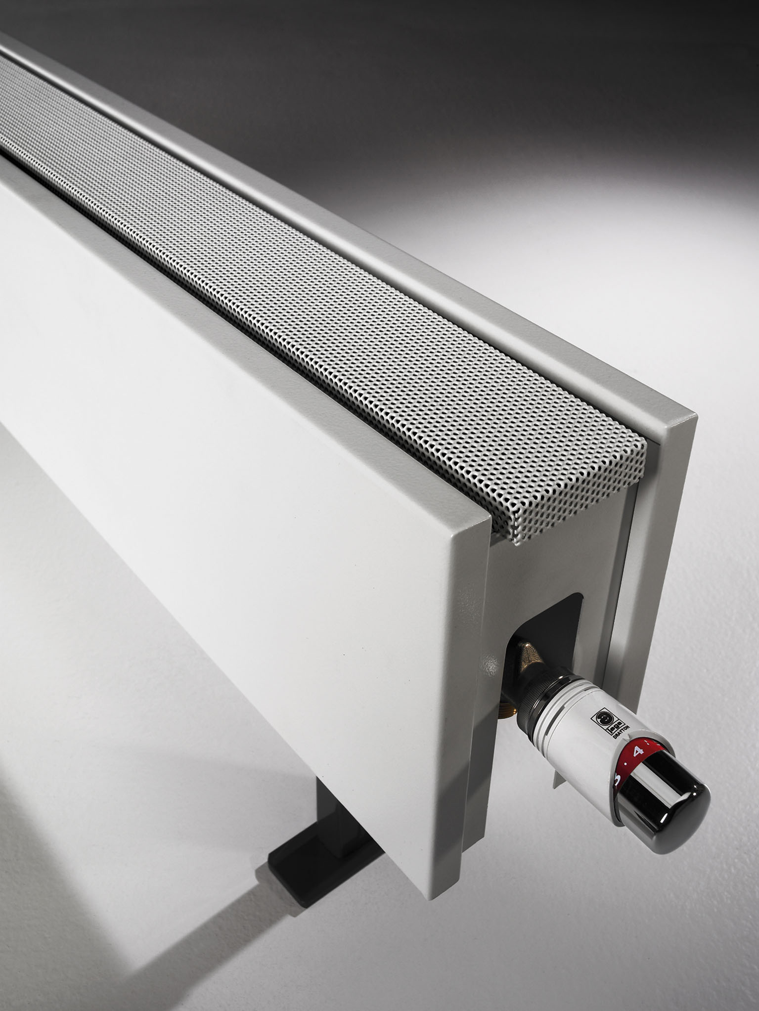 Linea Plus Freestanding