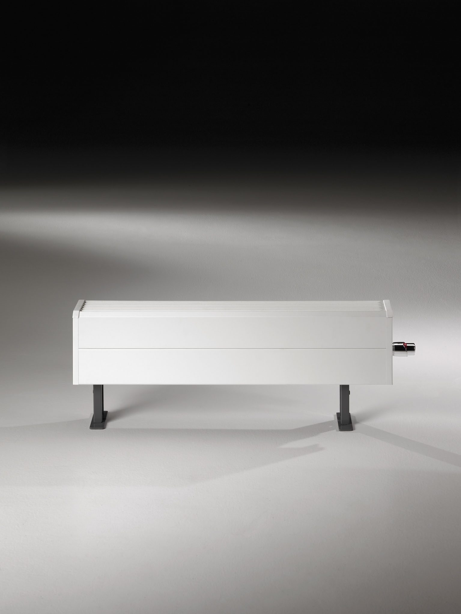 Tempo Freestanding