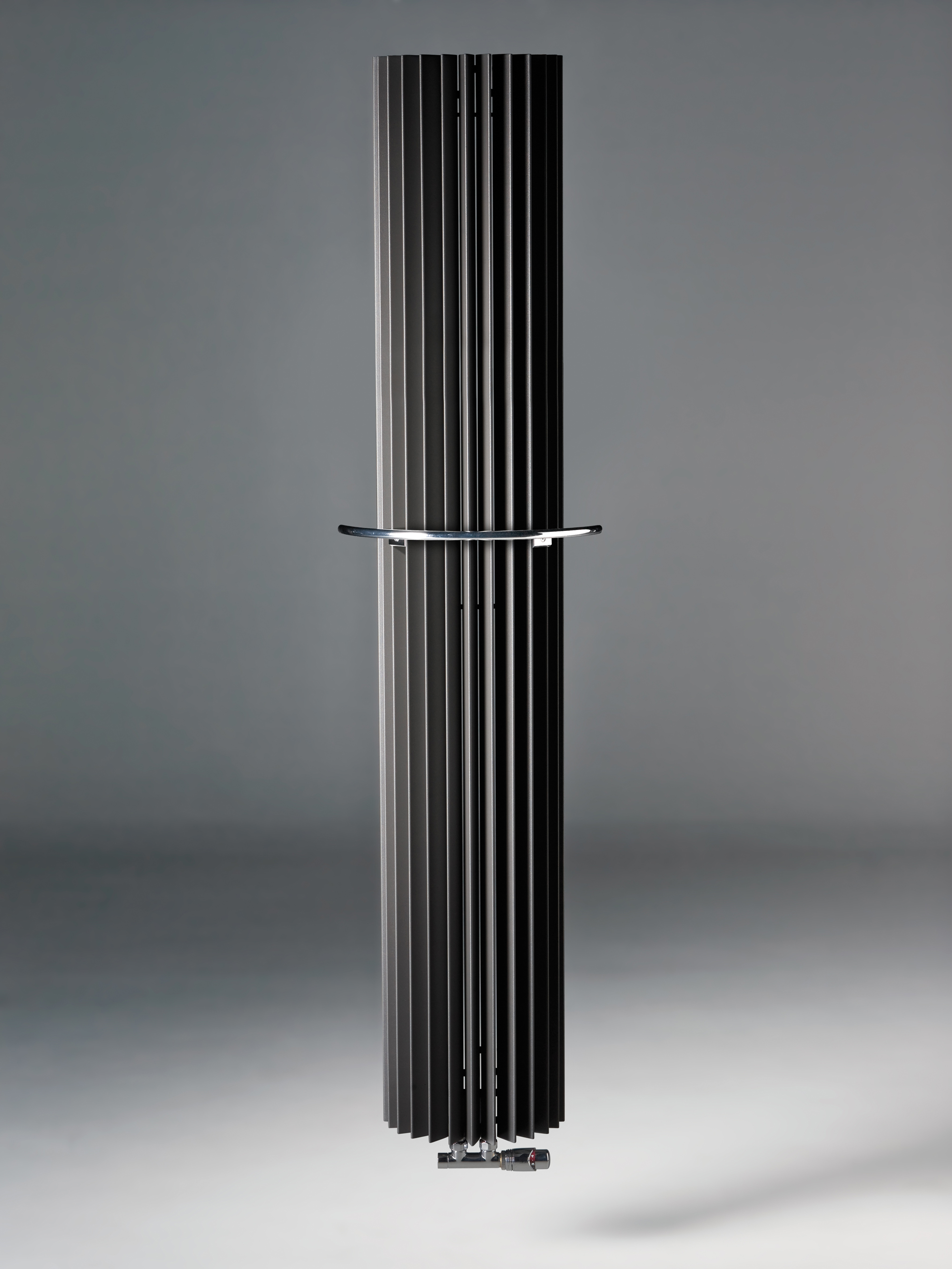Circo Radiator Iguana Circo Wall | Икономични радиатори и конвектори с уникален дизайн